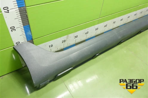 Накладка на порог наружная правая (X-Line) (87754H0500) для Kia Rio с 2017г (Рио 4)