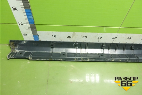 Накладка на порог наружная правая (5173120BQ01) для Changan CS35 Plus с 2018г (ЦС 35 плюс)