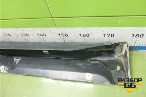 Накладка на порог наружная правая (6512A602) для Mitsubishi Outlander с 2012-2024г (Аутлендер)