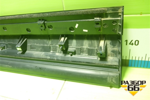 Накладка двери передней правой (6102520BQ01) для Changan CS35 Plus с 2018г (ЦС 35 плюс)