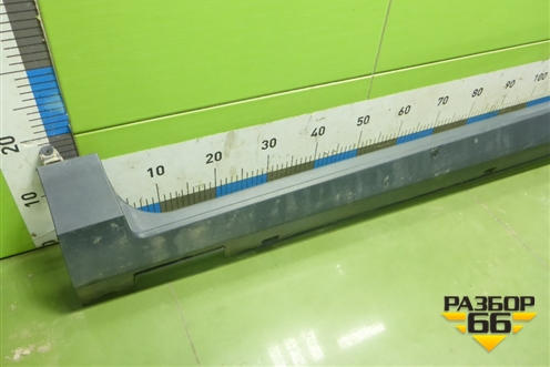 Накладка на порог наружная левая (после 2023г) (8890342611) для Geely Coolray с 2019-2025г (Кулрей)