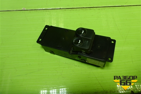 Модуль управления стеклоподъёмниками (на две двери) (39F49C1210) для Hyundai Solaris с 2010-2016г (Солярис)