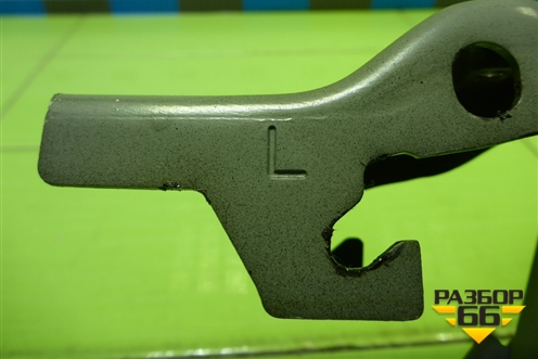 Петля крышки багажника левая для Hyundai Solaris с 2010-2016г (Солярис)