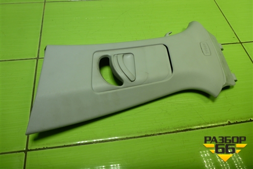 Обшивка стойки центральная верхняя левая (5E0867243) для Skoda Octavia (A7) с 2013г (Октавия)