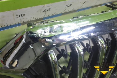 Решетка радиатора (под камеру) (8401551DD22) для Hongqi HS5 с 2024г