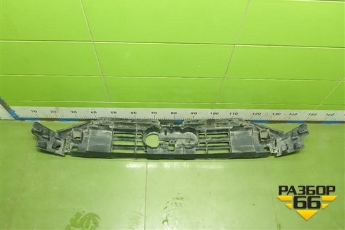 Решетка радиатора (внутренняя часть) (4K0807233) для Audi A6 (C8) с 2018г (А6)