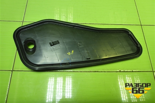 Панель внутренняя двери задней правой (5E0839916A) для Skoda Octavia (A7) с 2013г (Октавия)