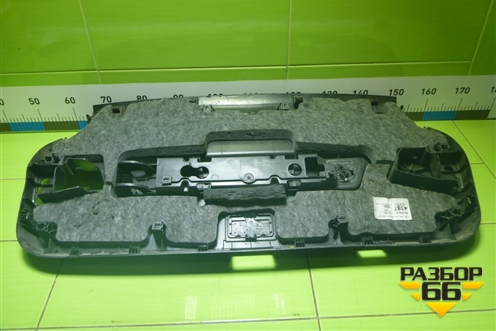 Обшивка двери багажника (4K8867979) для Audi A7 с 2018г (А7)