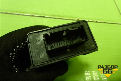 Блок управления светом (7P6907357D) для Skoda Octavia (A7) с 2013г (Октавия)