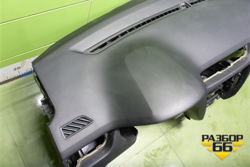 Торпедо под AIR BAG без AIR BAG (5EU857091) для Skoda Octavia (A7) с 2013г (Октавия)