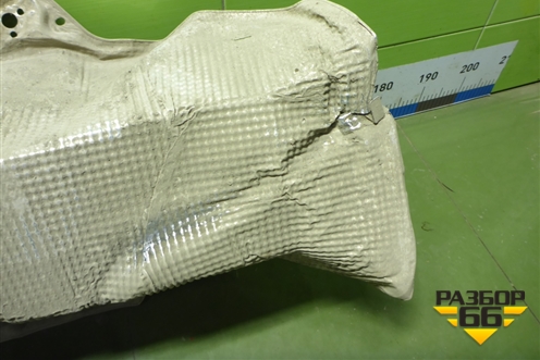 Экран тепловой (на днище) (5Q0825661AH) для Skoda Octavia (A7) с 2013г (Октавия)