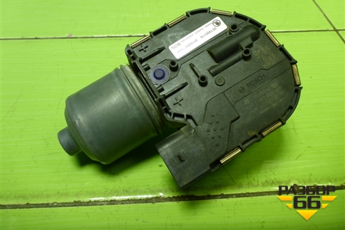 Моторчик стеклоочистителя передний (5E1955119) для Skoda Octavia (A7) с 2013г (Октавия)