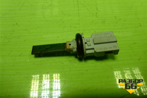 Датчик температуры воздуха (салонный) (1K0907543E) для Skoda Octavia (A7) с 2013г (Октавия)