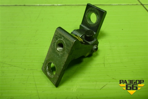 Петля двери передней правой верхняя для Skoda Octavia (A7) с 2013г (Октавия)