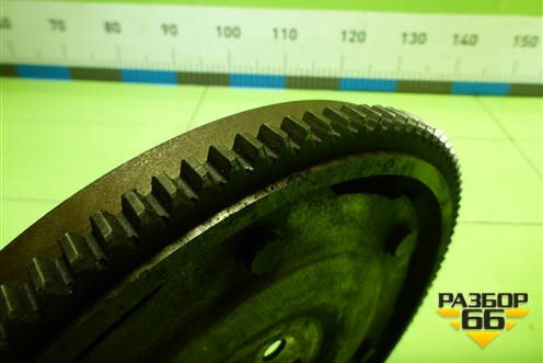 Маховик (1.6л 4G18) для Mitsubishi Lancer-9  с 2003-2008г (Лансер)