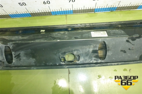 Накладка переднего бампера центральная  (84059687) для Volvo TRUCK FMX с 2010г (ФМХ)