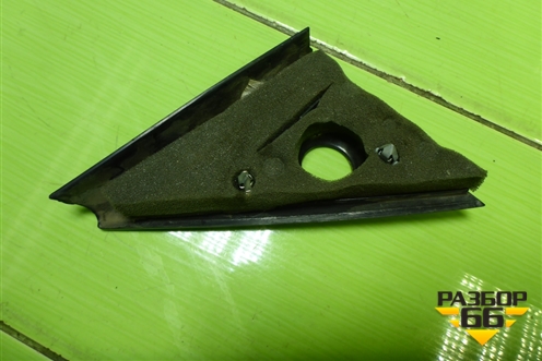 Накладка двери передней левой уголок (96304172) для Chevrolet Lanos с 2004г (Ланос)