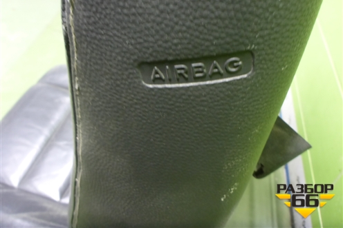 Сиденья комплект (AIR BAG подогрев) для Volkswagen Touareg c 2002-2010г (Туарег)