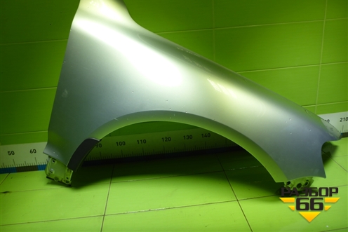 Крыло переднее правое (до 2006г) (7L6821106B) для Volkswagen Touareg c 2002-2010г (Туарег)