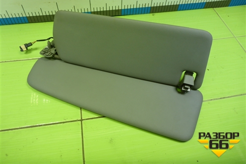 Козырёк солнцезащитный правый для Volkswagen Touareg c 2002-2010г (Туарег)