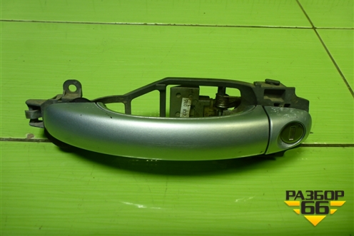 Ручка наружная двери передней левой (7L0837855D) для Volkswagen Touareg c 2002-2010г (Туарег)