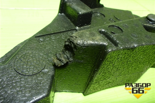 Ящик инструментальный в багажник (7L0012113) для Volkswagen Touareg c 2002-2010г (Туарег)