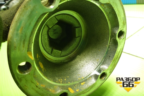 Редуктор переднего моста (4460310026) для Volkswagen Touareg c 2002-2010г (Туарег)