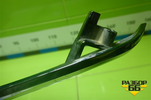 Накладка переднего бампера левая верхняя (до 2022г) (8450008670) для VAZ Vesta/Веста с 2015г