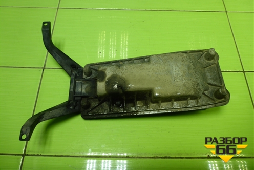 Кронштейн кулисы КПП (АКПП) (7L6713025G) для Volkswagen Touareg c 2002-2010г (Туарег)