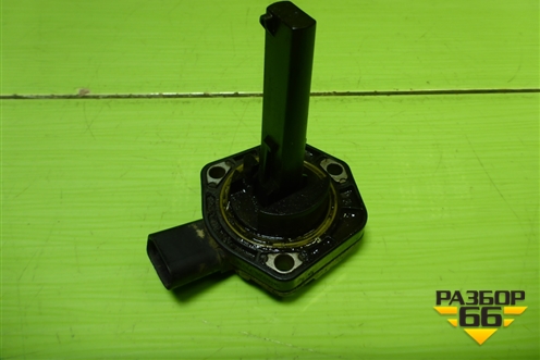 Датчик уровня масла (2.5л BAC) (06E907660) для Volkswagen Touareg c 2002-2010г (Туарег)