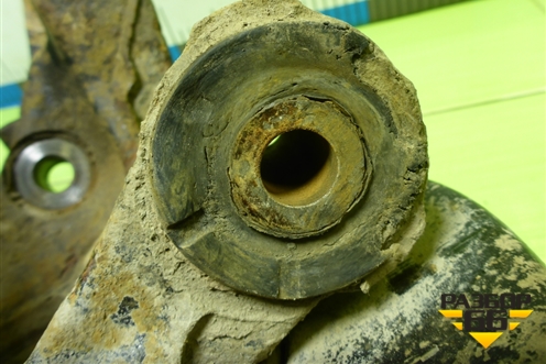 Кулак задний правый для Volkswagen Touareg c 2002-2010г (Туарег)