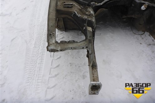 Лонжерон передний правый для Volkswagen Touareg c 2002-2010г (Туарег)