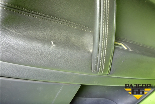 Обшивка двери задней правой под электрику (7L6867212BR) для Volkswagen Touareg c 2002-2010г (Туарег)