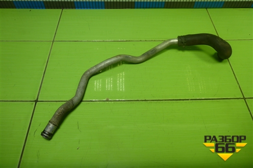 Трубка системы охлаждения для Volkswagen Touareg c 2002-2010г (Туарег)