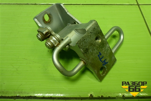 Петля двери задней левой нижняя для Volkswagen Touareg c 2002-2010г (Туарег)