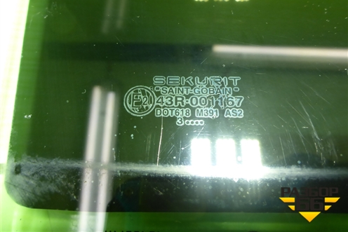 Стекло двери задней правой для Volkswagen Touareg c 2002-2010г (Туарег)