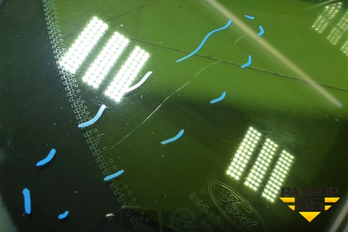 Стекло глухое правое для Ford Focus 2 с 2005-2008г (Фокус)