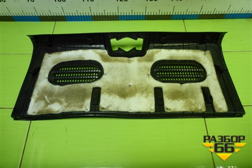 Обшивка багажника на заднюю панель (хетчбэк) (857711R500) для Hyundai Solaris с 2010-2016г (Солярис)