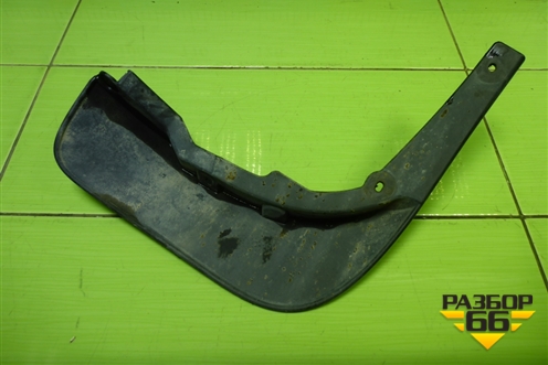 Брызговик задний левый (788139019R) для Nissan Terrano с 2014г (Терано)