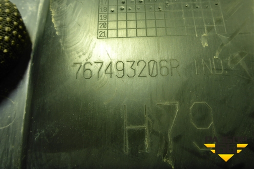 Локер задний левый (767493206R) для Nissan Terrano с 2014г (Терано)