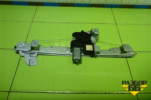 Стеклоподъёмник электрический передний левый для Nissan Terrano с 2014г (Терано)