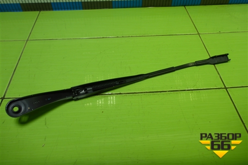 Поводок стеклоочистителя левый (288816714R) для Nissan Terrano с 2014г (Терано)