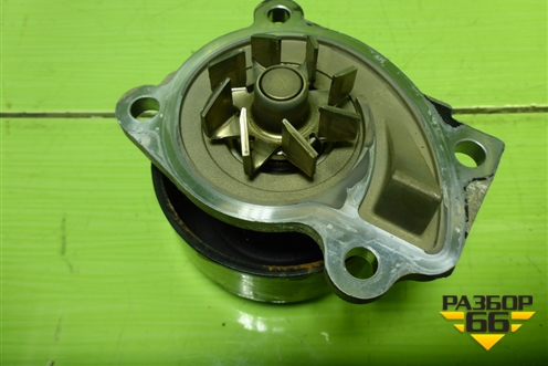 Насос водяной помпа (1.6л H4MD438) для Nissan Terrano с 2014г (Терано)