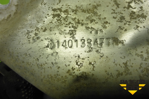 Экран тепловой (1.6л H4MD438 на выпускной коллектор) (140133477R) для Nissan Terrano с 2014г (Терано)