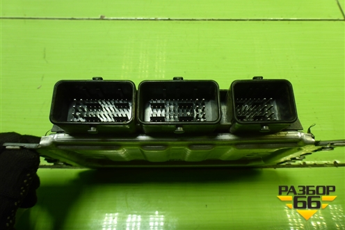 Блок управления двигателем (1.6л H4MD438) (237106049R) для Nissan Terrano с 2014г (Терано)