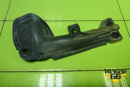 Пыльник (8200372602) для Nissan Terrano с 2014г (Терано)