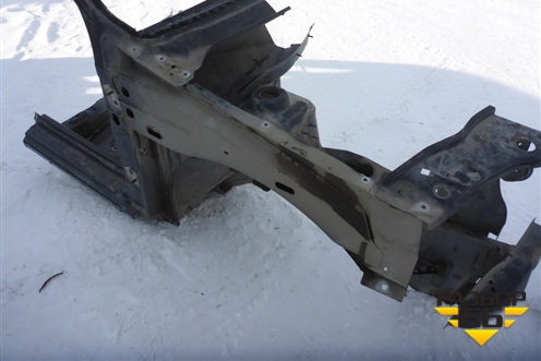 Лонжерон передний правый для Nissan Terrano с 2014г (Терано)