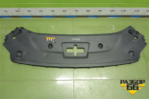 Накладка декоративная на переднюю панель (8889303955) для Geely Monjaro с 2021г (Монджаро)