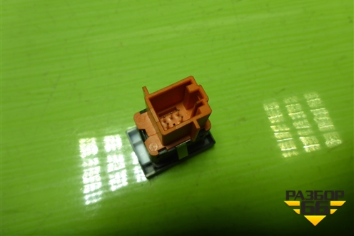 Кнопка обогрева заднего стекла (6R0959621A) для Volkswagen Polo (седан) с 2010г (Поло)