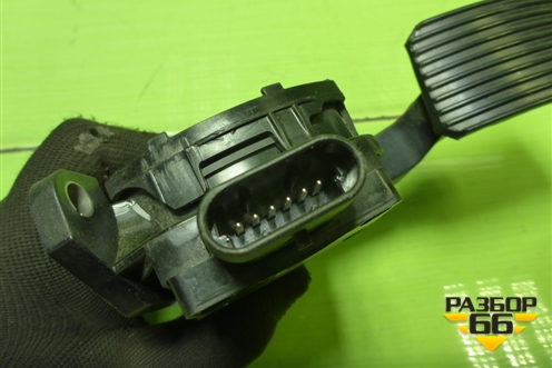 Педаль газа электронная (811W259706103) для Sitrak C7H (С7Н)